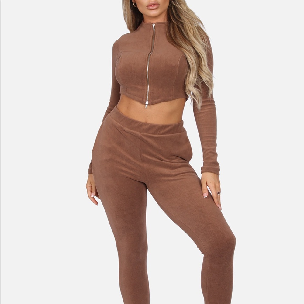Cozy neautral two piece lounge